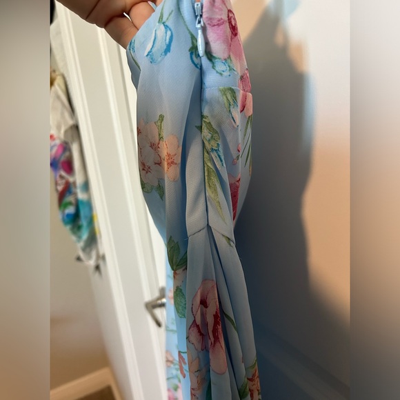 NWT Lulu’s Elegant Admiration Light Blue Floral One-Shoulder Maxi Dress L and XL - Picture 7 of 7